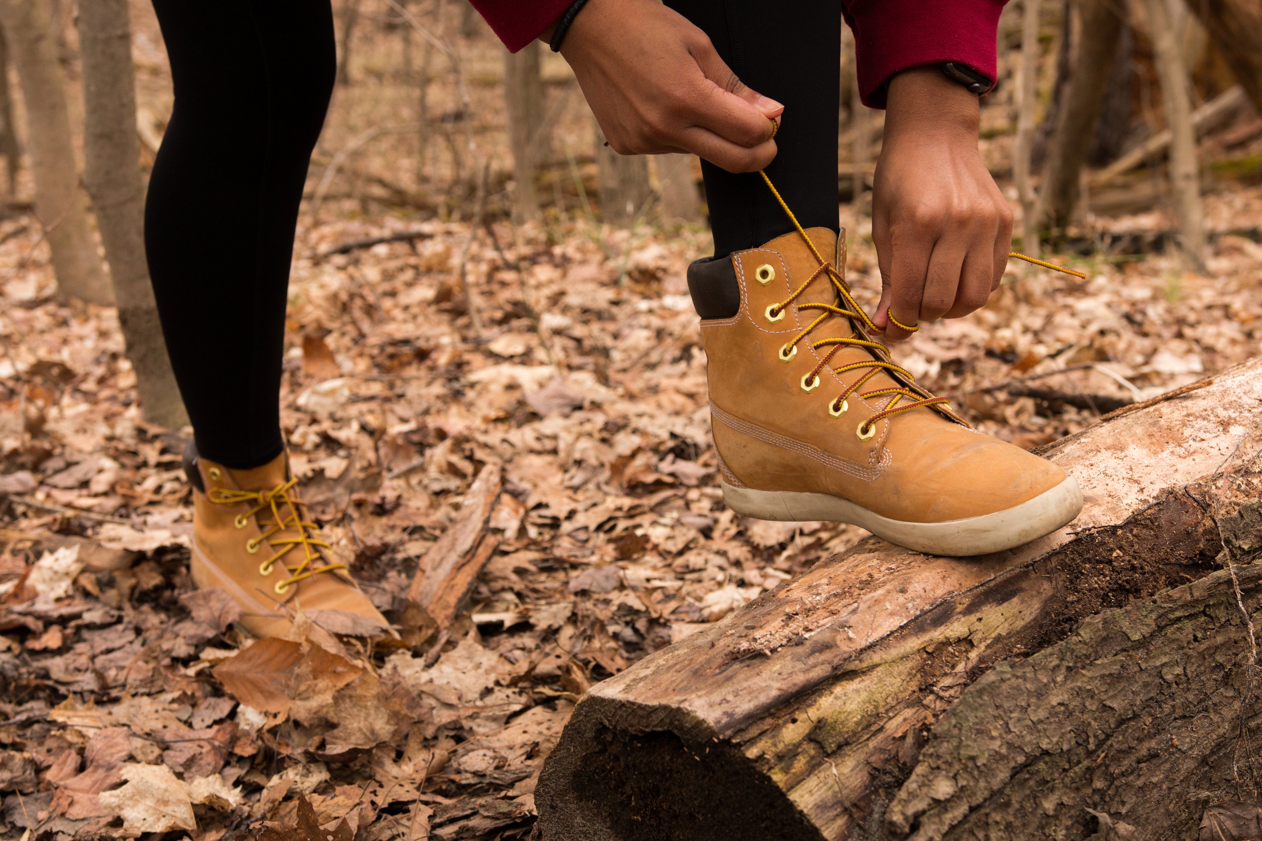 files/hiker-ties-their-shoe.jpg