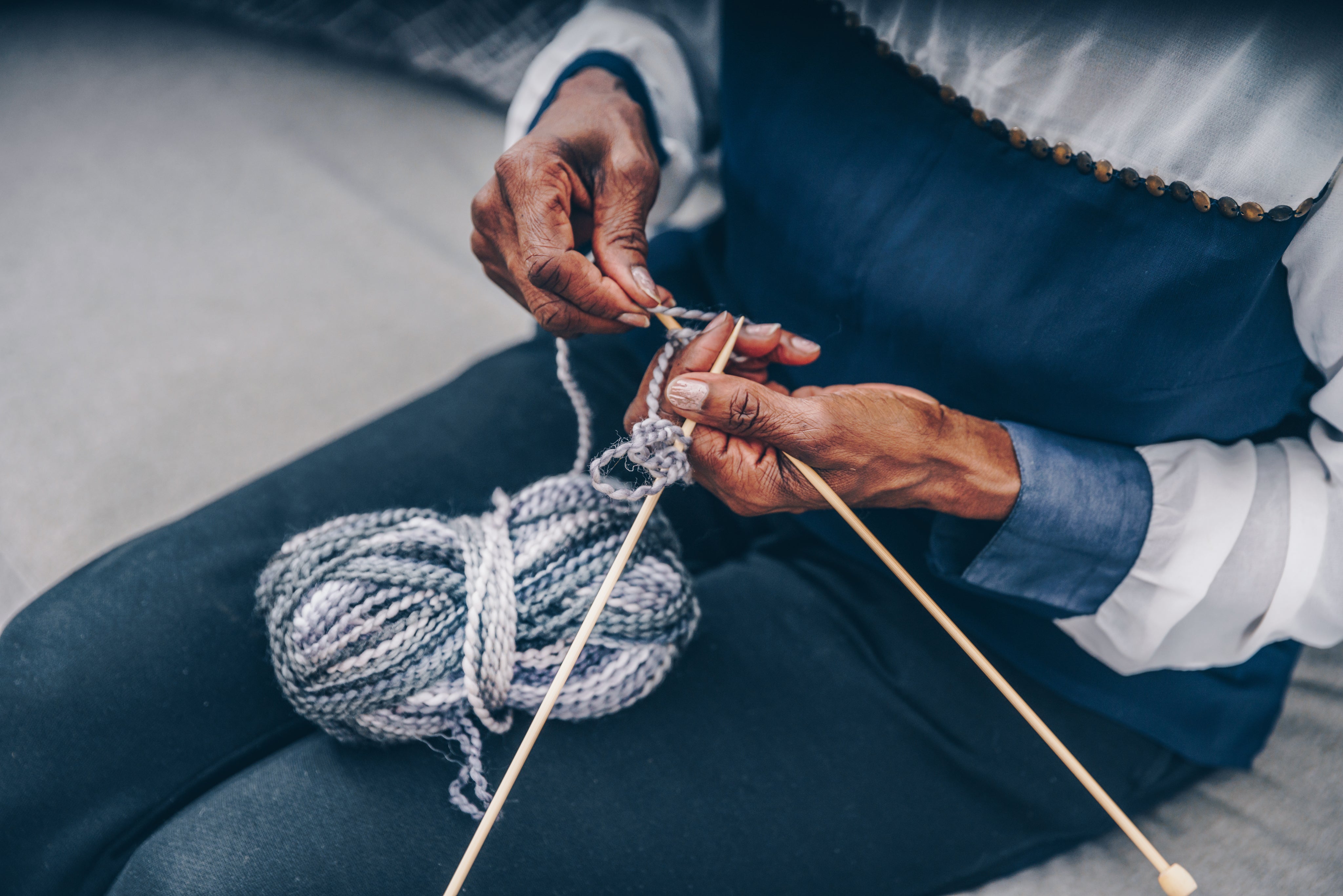 files/senior-knitting.jpg